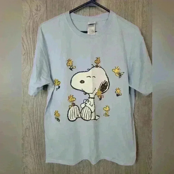 Peanuts Snoppi tee shirt light blue size large - Picture 1 of 5